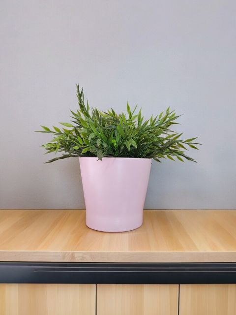 Flower Vase in Table